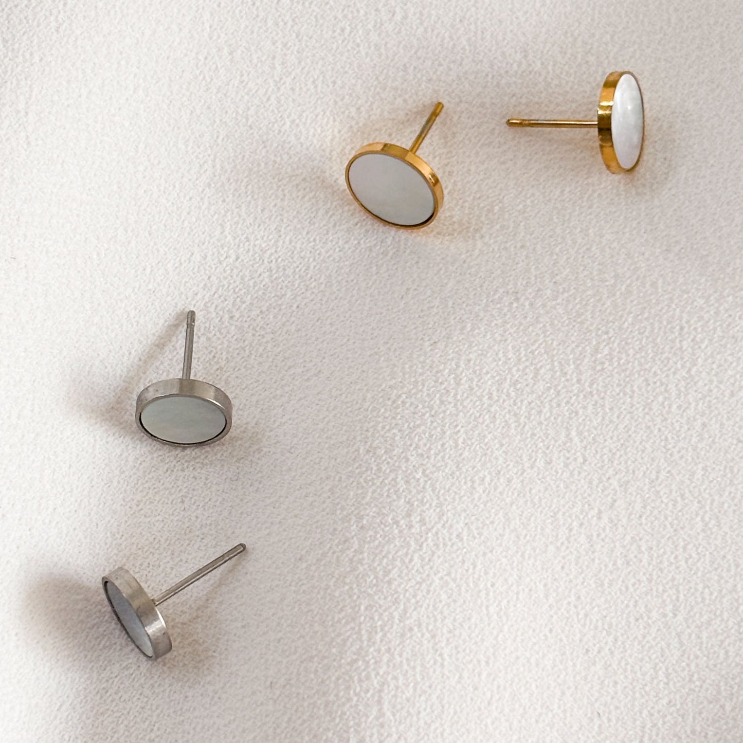 Broqueles círculo madre perla acero inoxidable