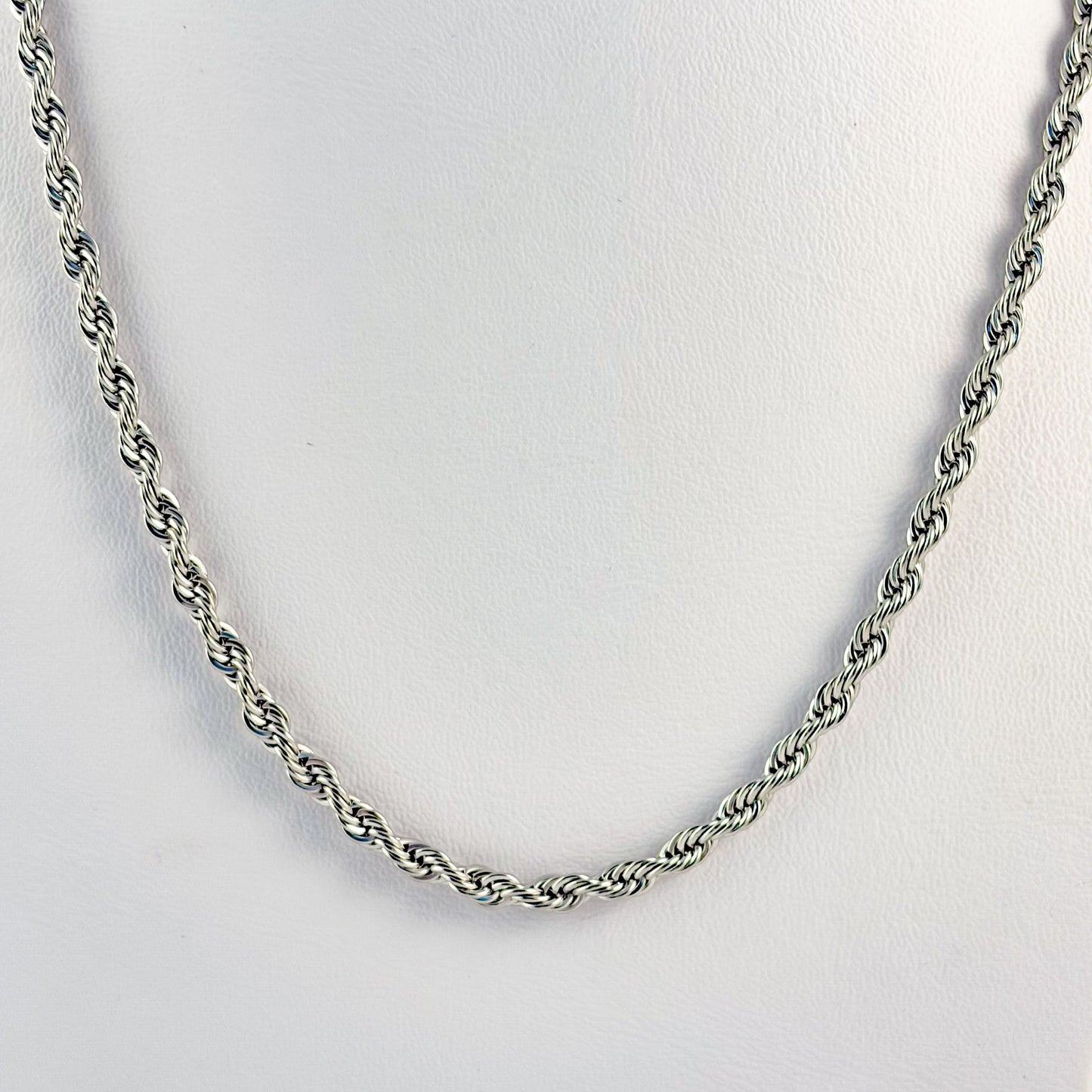 Cadena torsal acero inoxidable 4 mm 60 cm
