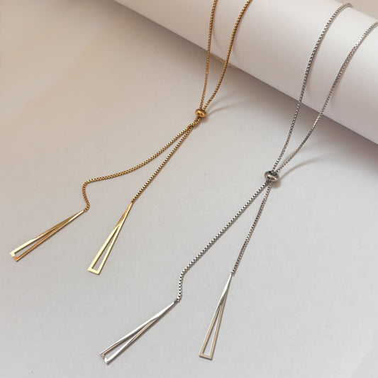 Collar acero inoxidable corbatín triángulos