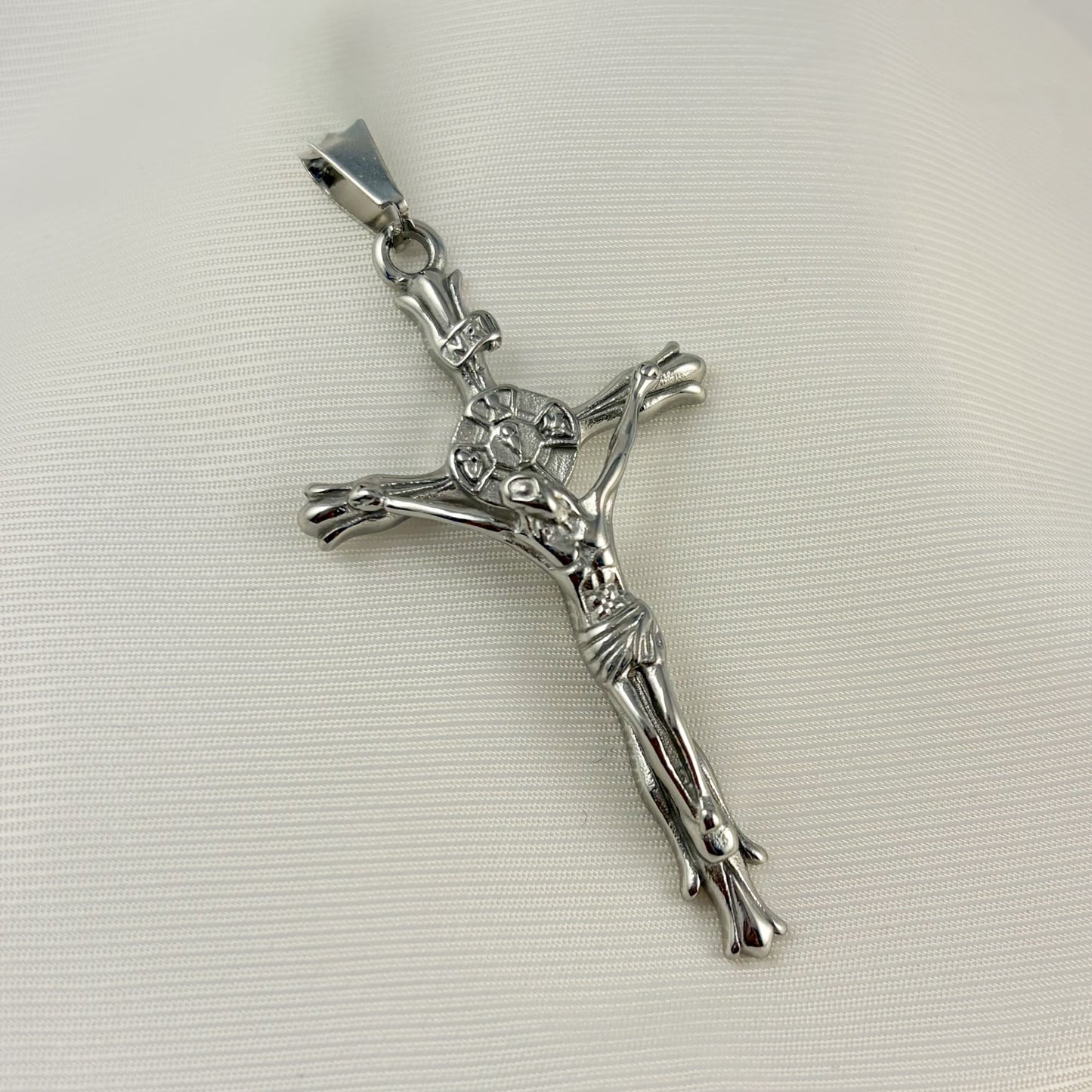 Dije Cristo acero inoxidable grande 5 cm