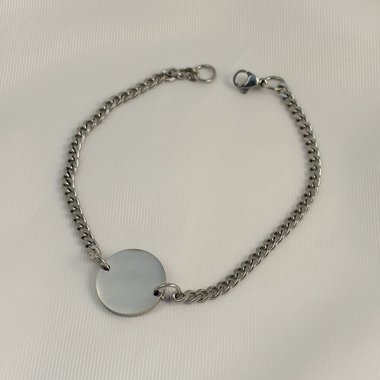 Pulsera cadena barbada dije circular para grabar acero inoxidable 21 CM