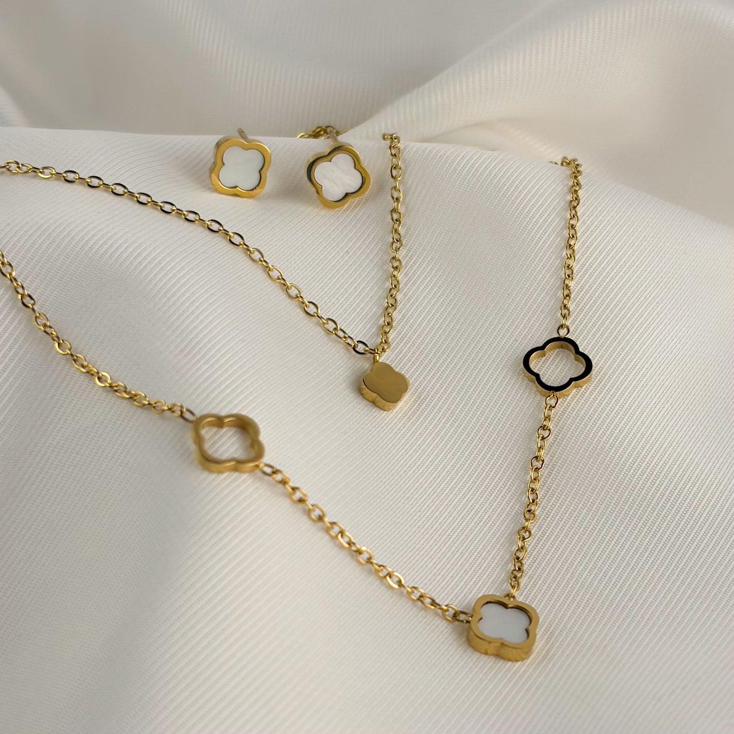 Set aretes collar doble acero inoxidable trébol madre perla dorado