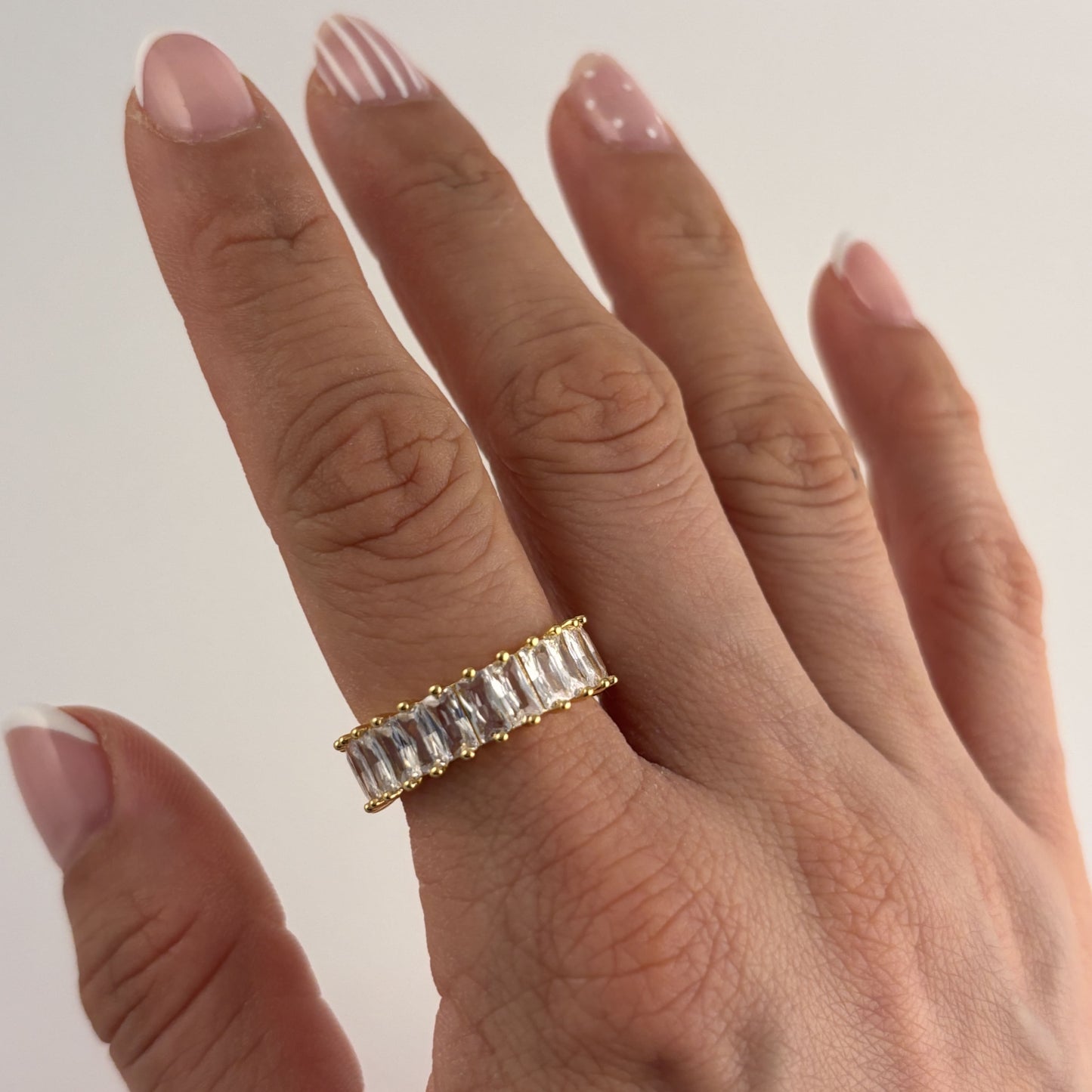 Anillo churumbela zirconias baguette chapa de oro ajustable