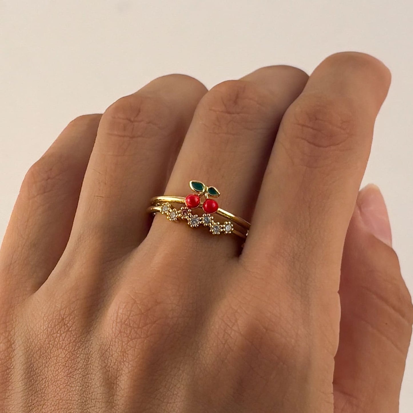 Anillo doble chapa de oro ajustable cereza