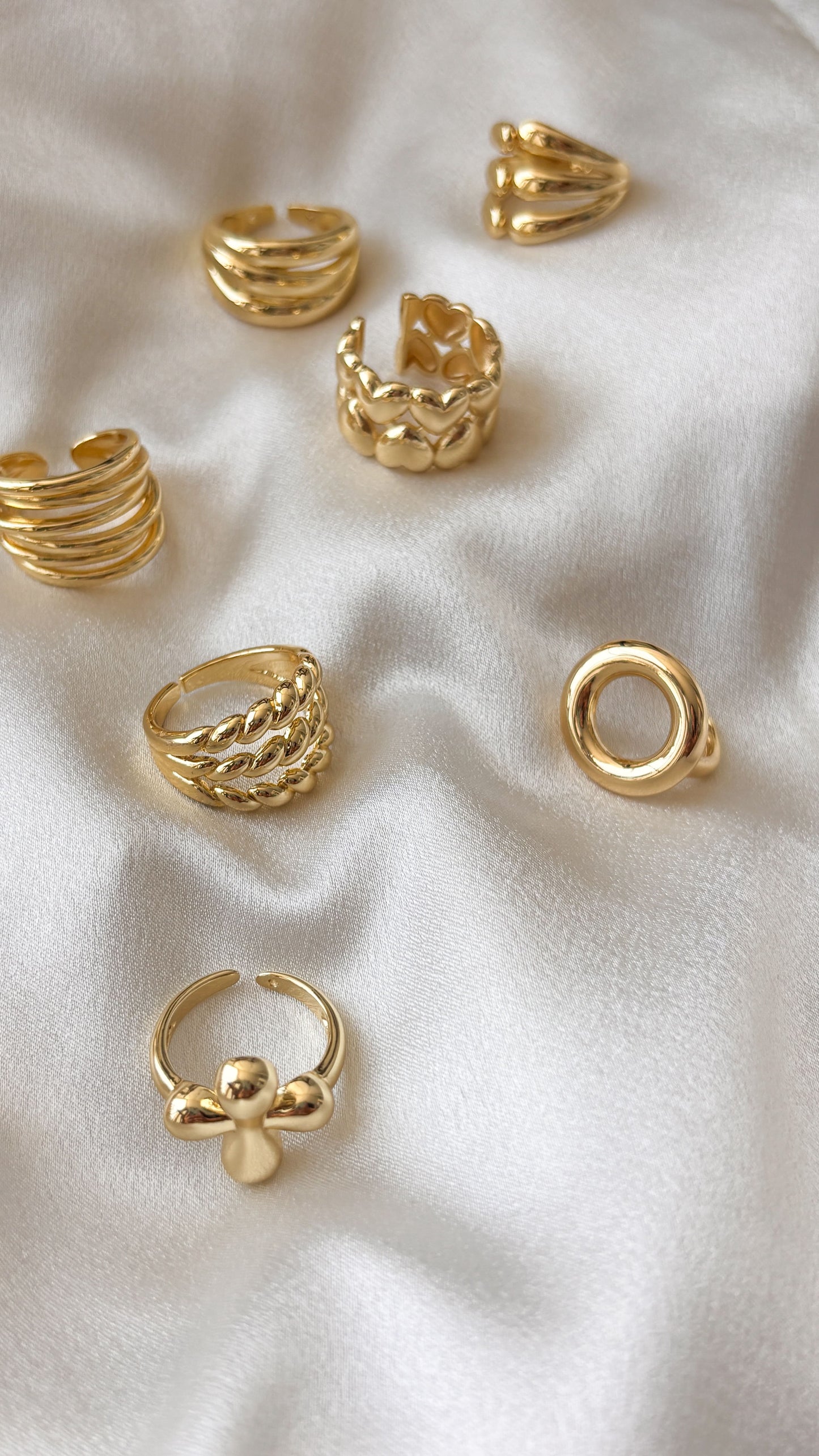 Anillo triple cruzado chapa de oro ajustable