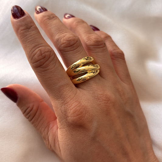Anillo triple cruzado chapa de oro ajustable