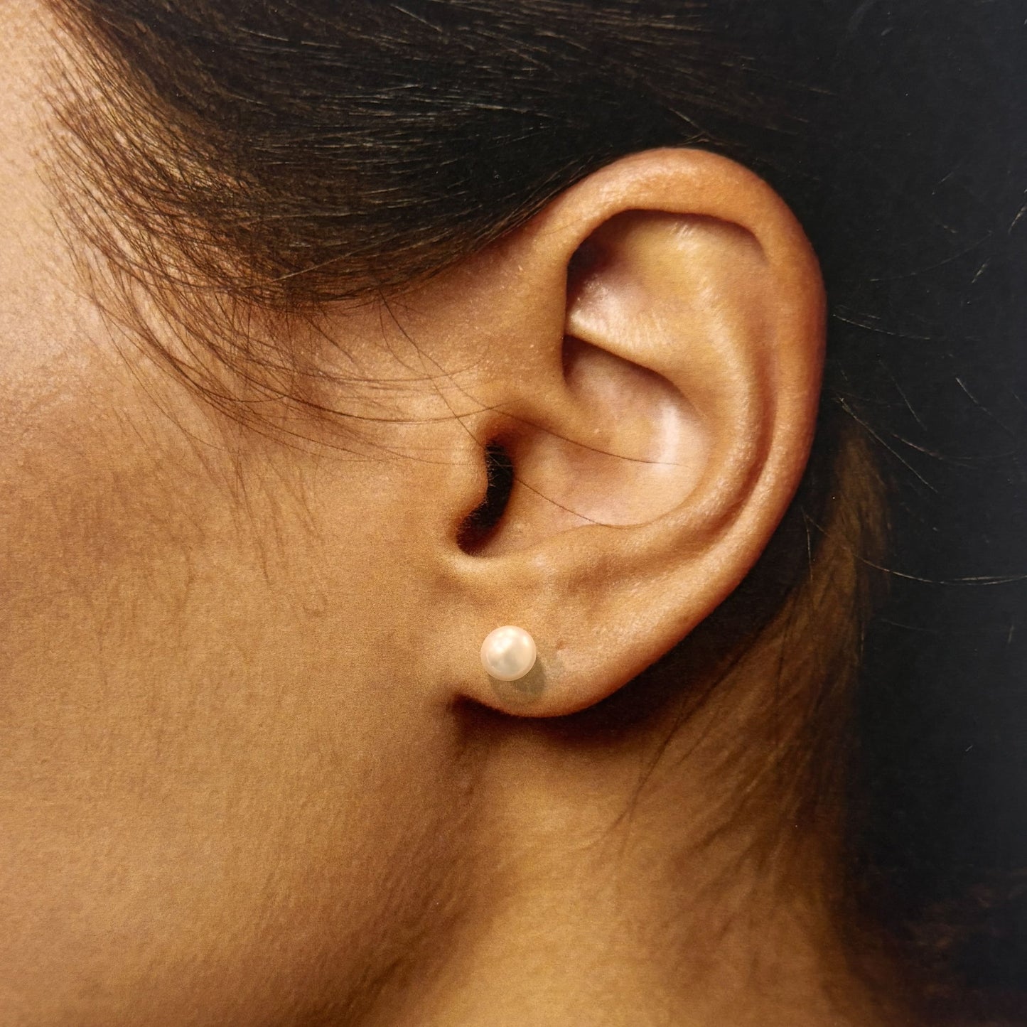 Broquel perla natural chapa de oro diferentes medidas