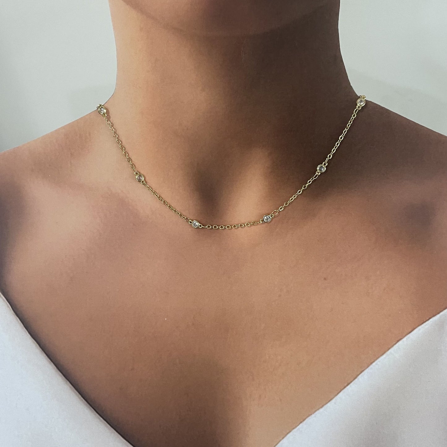 Collar chapa de oro cristal circular