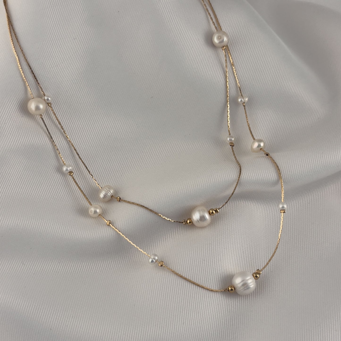 Collar doble perlas separadas chapa de oro perla natural