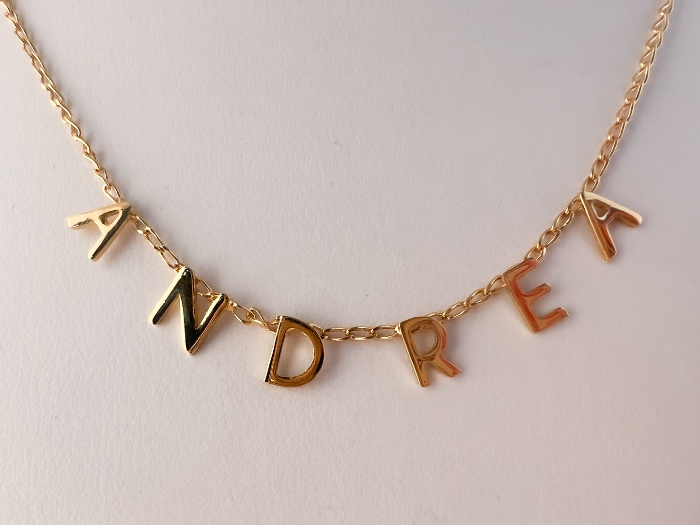 Collar personalizado de nombre letra soldada mini elegante chapa de oro 18k ¡Elige el número de letras!