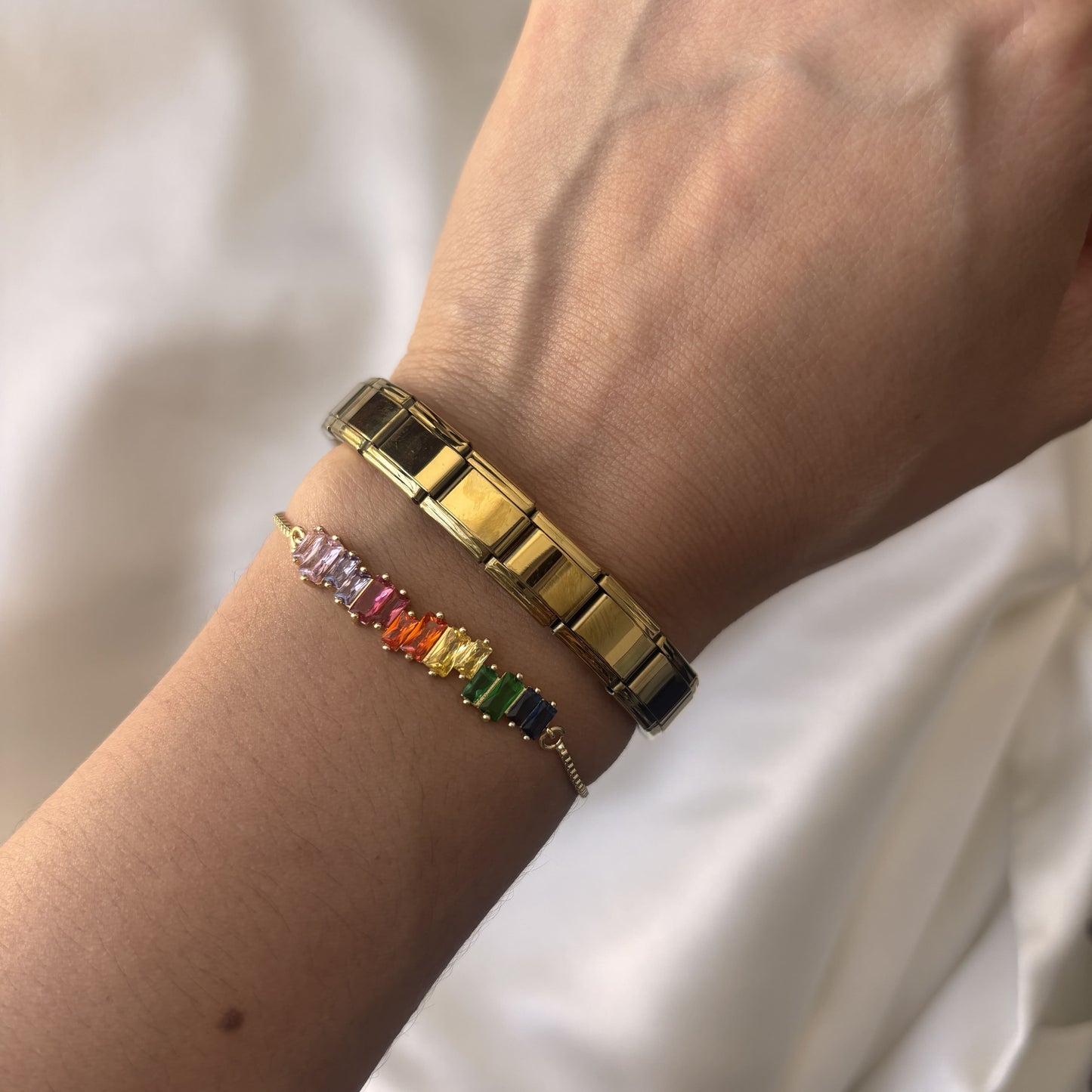 Pulsera arcoíris barra chapa de oro ajustable