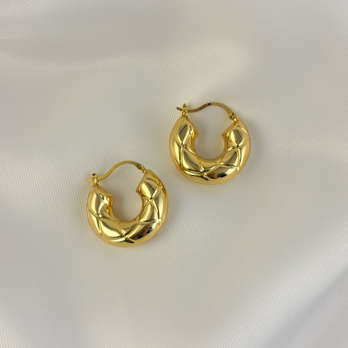 Arracadas chunky rombos chapa de oro