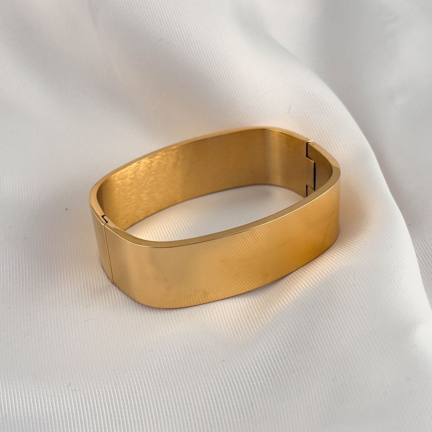 Brazalete grueso acero inoxidable