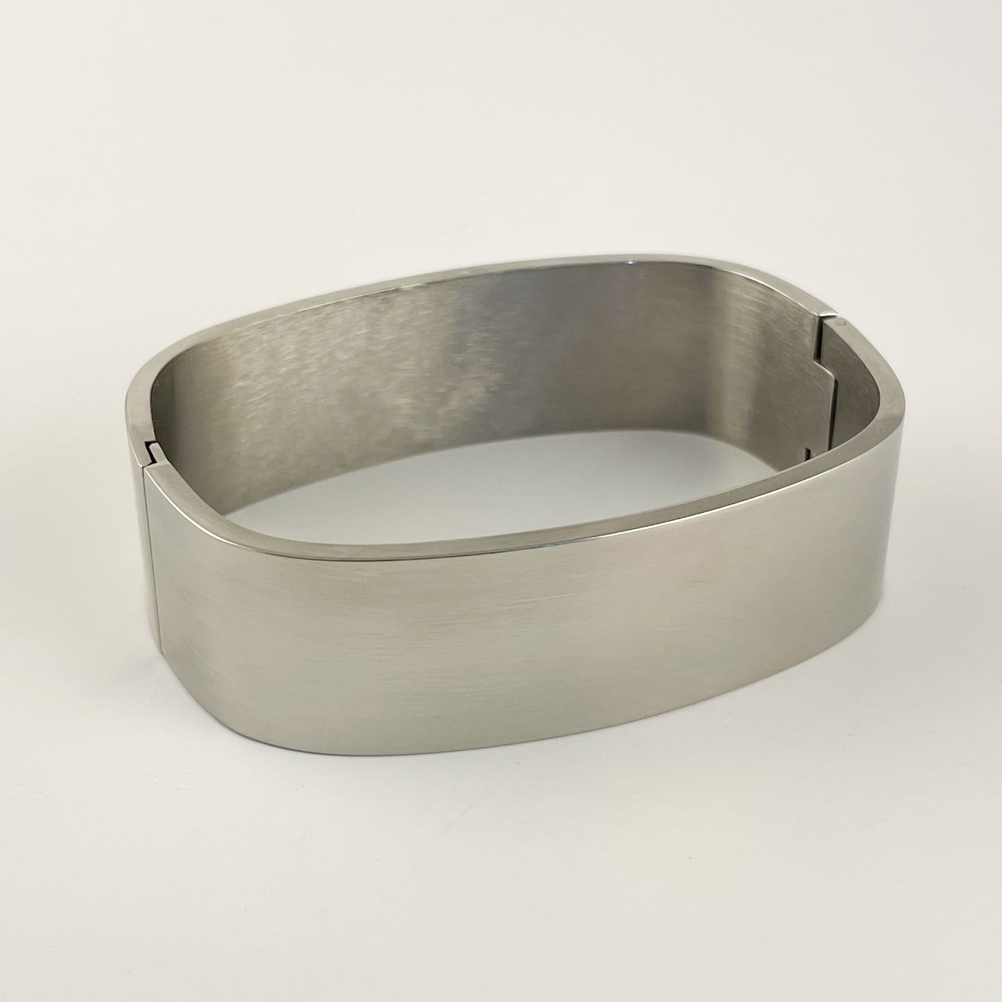 Brazalete grueso acero inoxidable