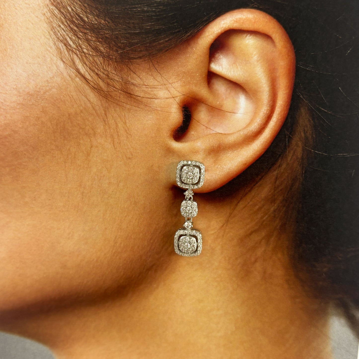 Aretes largos cuadrado zirconias elegante baño de oro