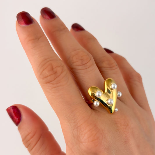 Anillo acero inoxidable premium corazón perlitas