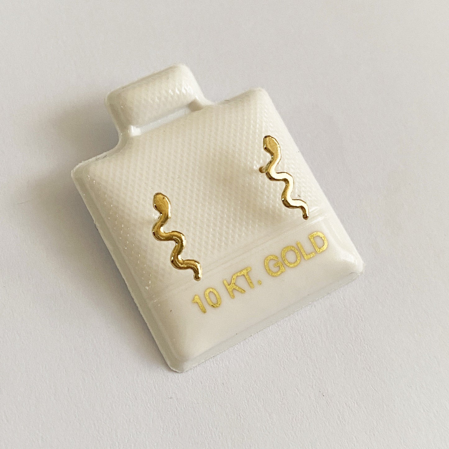 Piercing víbora alargada lisa oro 10k