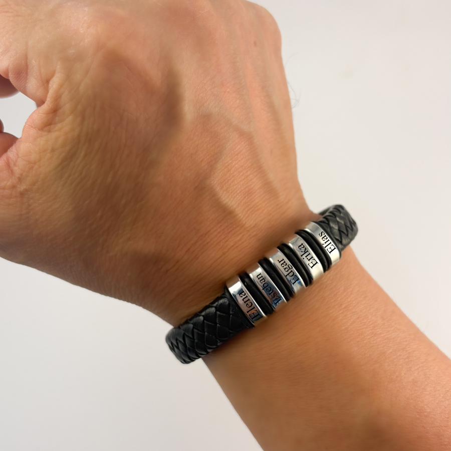 Pulsera tipo piel acero inoxidable con nombres de hijos grabados -Regalo día del padre