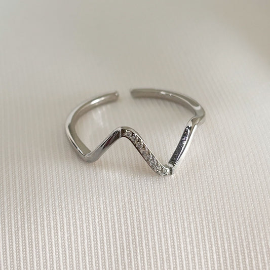Anillo delgado acero inoxidable zig zag zirconias