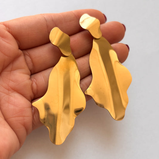 Aretes irregulares acero inoxidable dorados