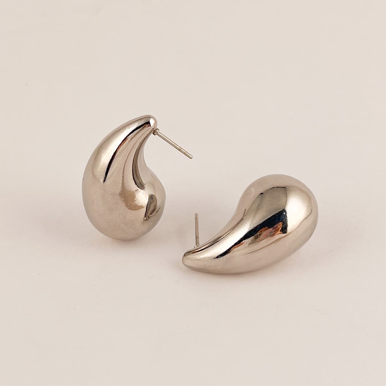 Aretes gota grande acero inoxidable 3 cm plateado