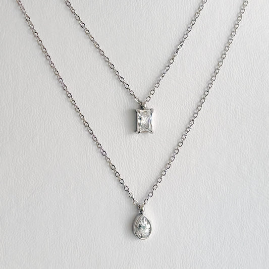 Collar doble acero inoxidable dije gota y rectángulo zirconia