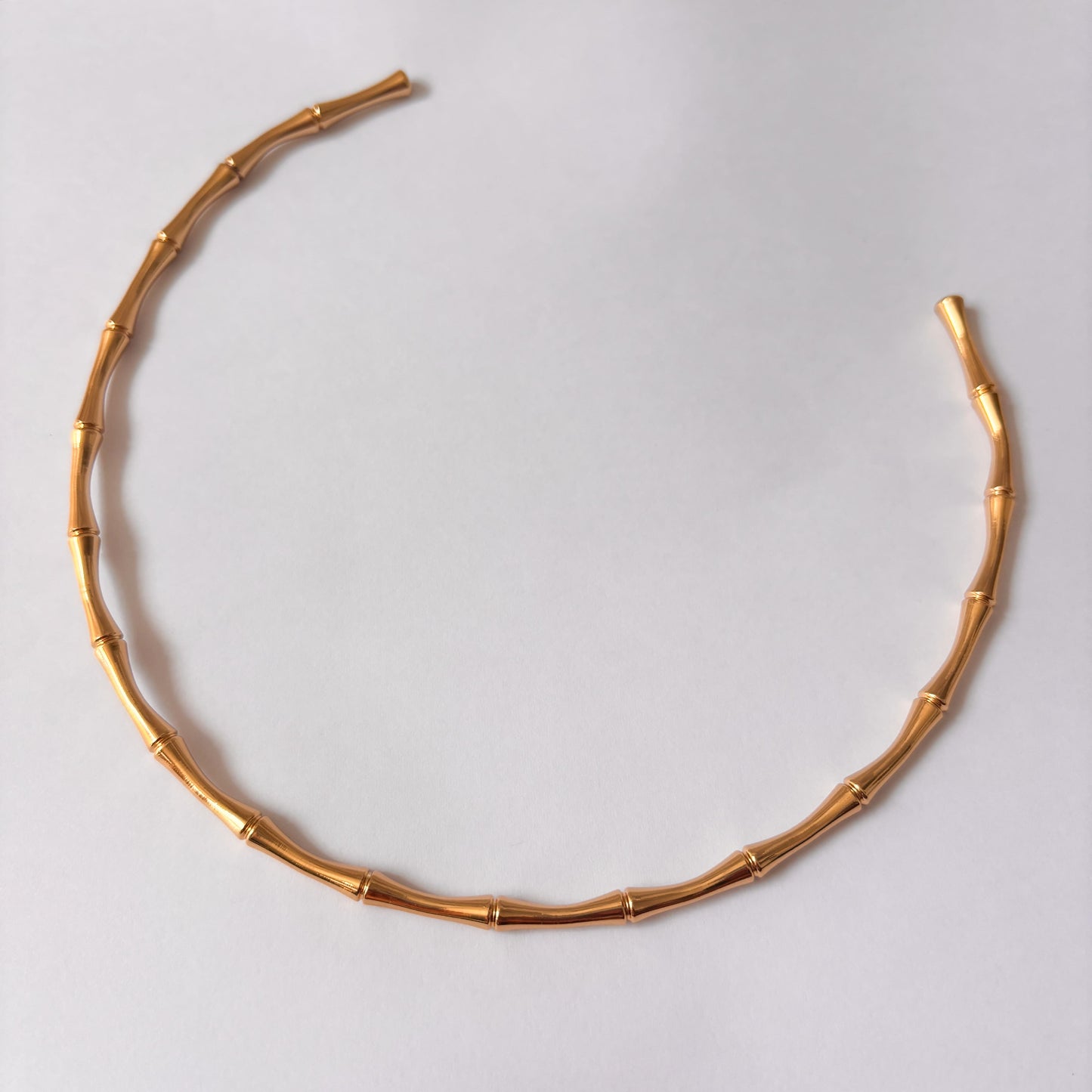 Gargantilla rígida acero inoxidable omega bambú