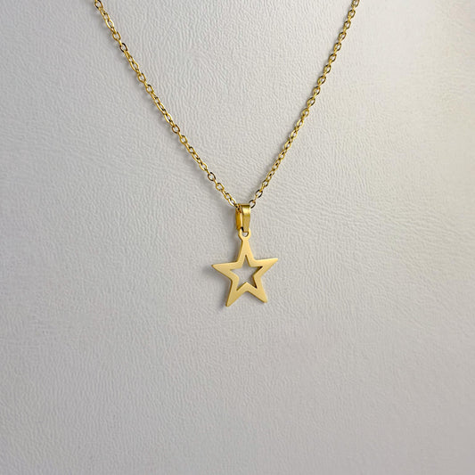 Collar acero inoxidable estrella contorno dorado