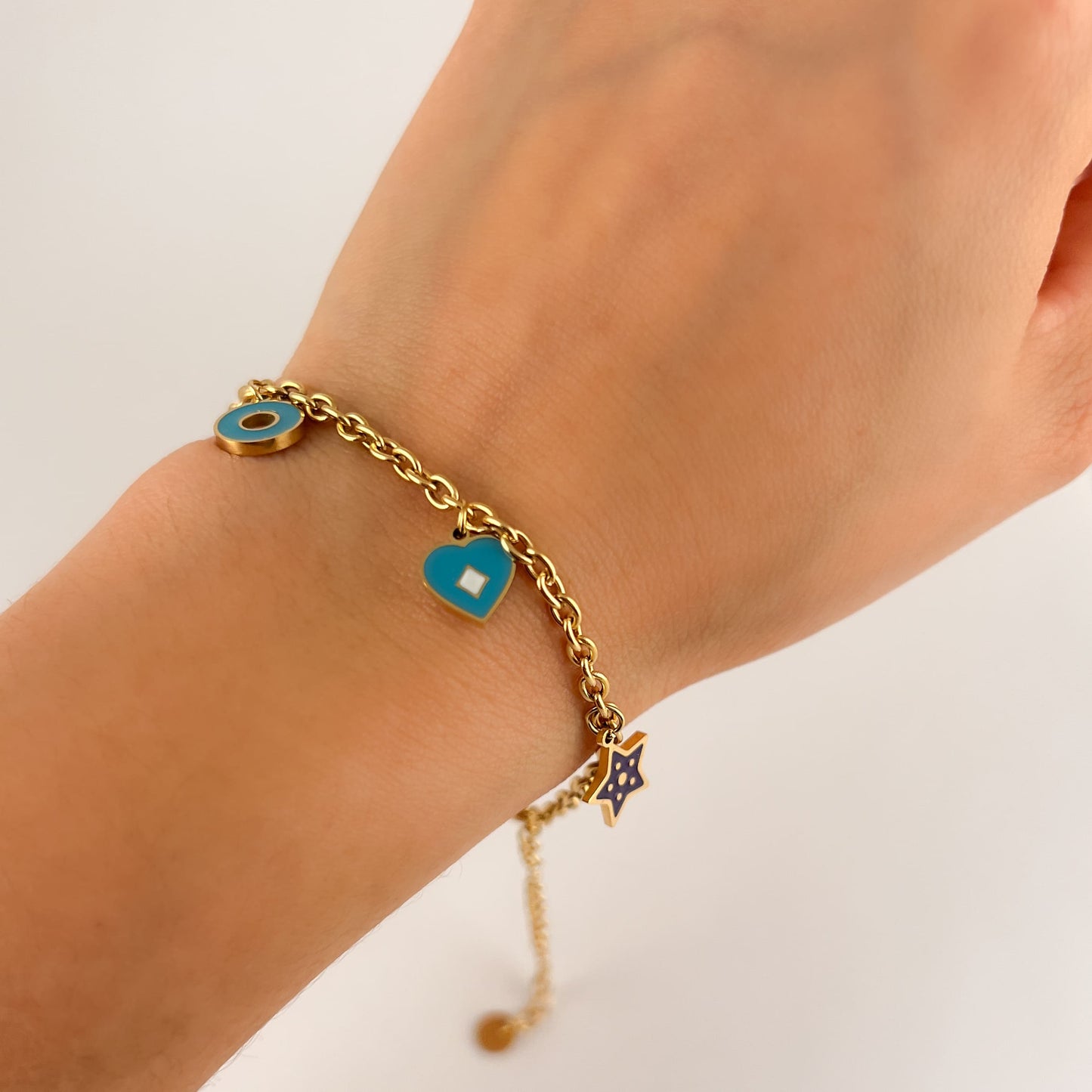 Pulsera acero inoxidable quirúrgico dijes estrellas y corazones esmalte azul