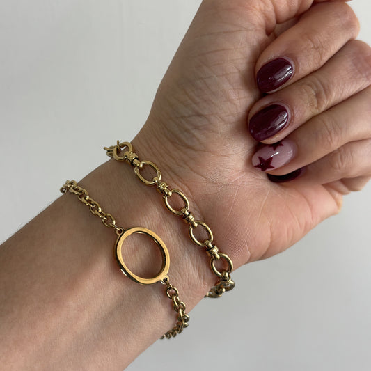 Pulsera acero inoxidable dorada aros nudos
