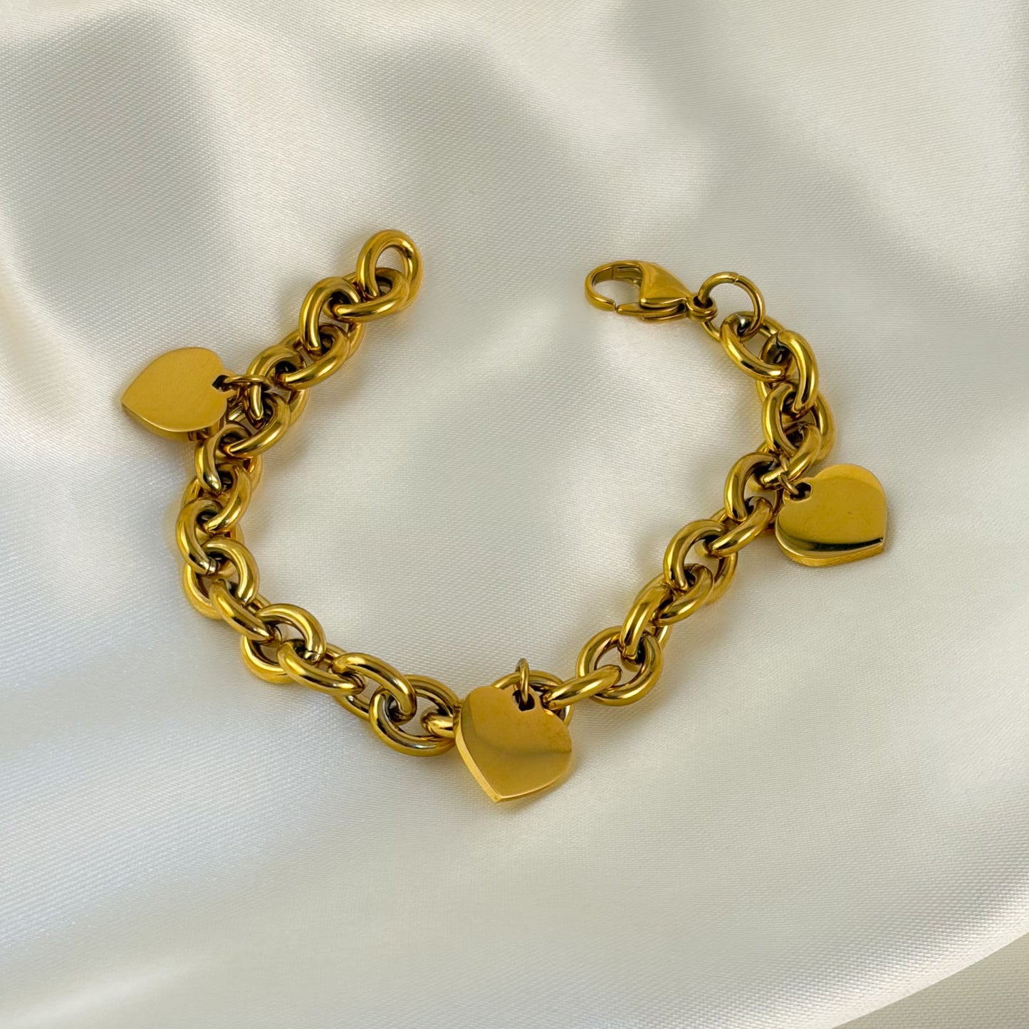 Pulsera chunky 3 dijes de corazón