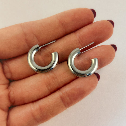 Semi arracada tubular gruesa 2 cm acero inoxidable