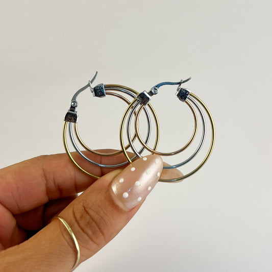 Arracada triple tricolor acero inoxidable