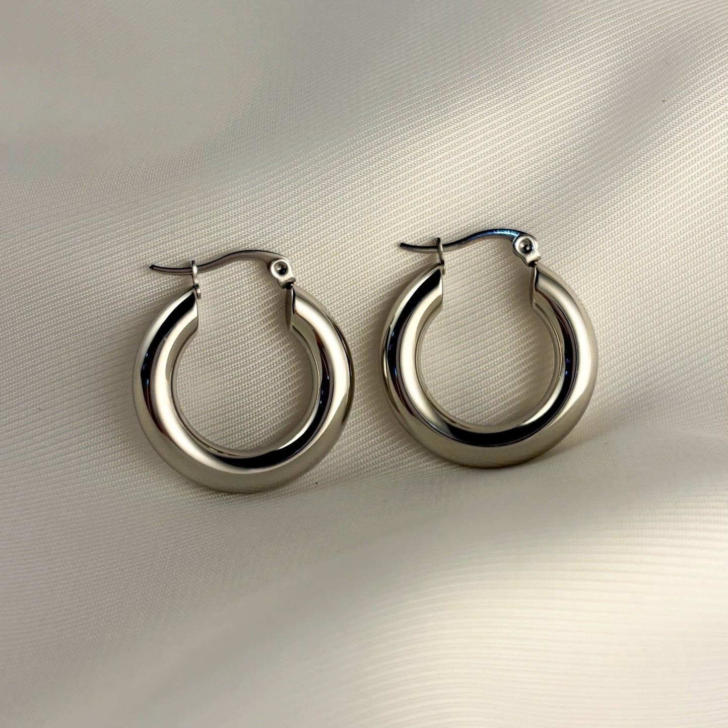 Arracadas acero inoxidable chunky 2,5 cm plateadas