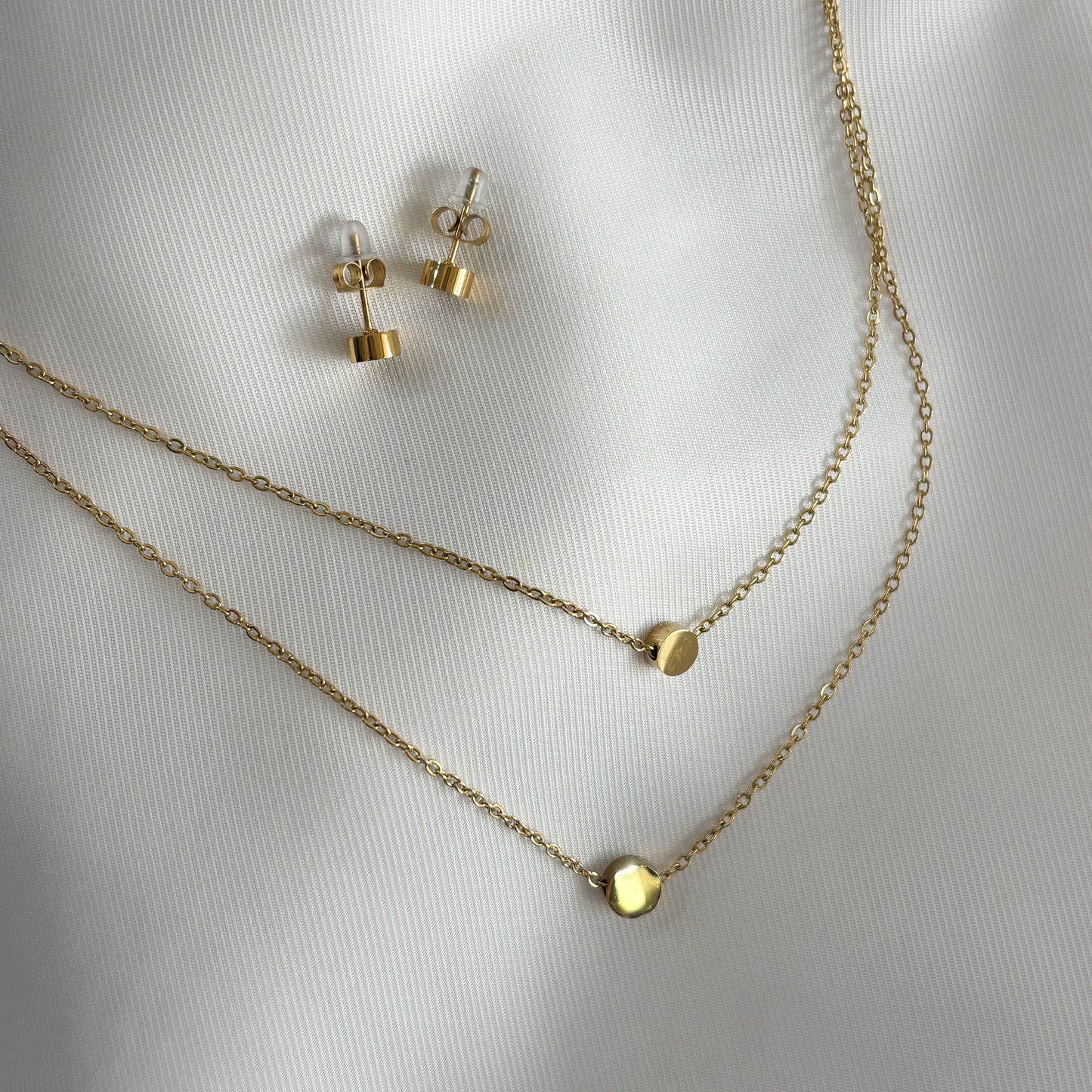 Set aretes y collar doble acero inoxidable circulo mini dorado