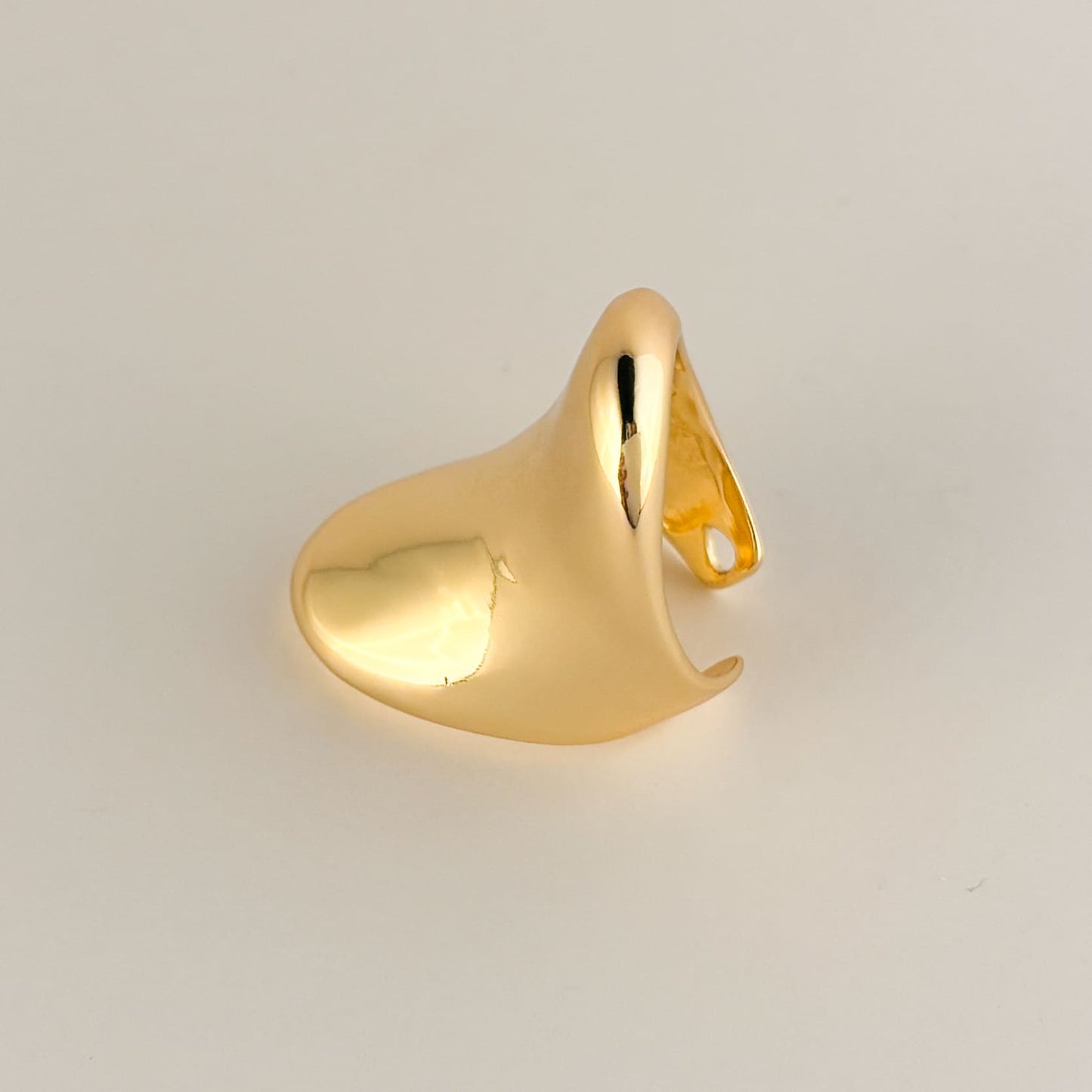 Anillo ajustable chunky liso alto bold chapa de oro