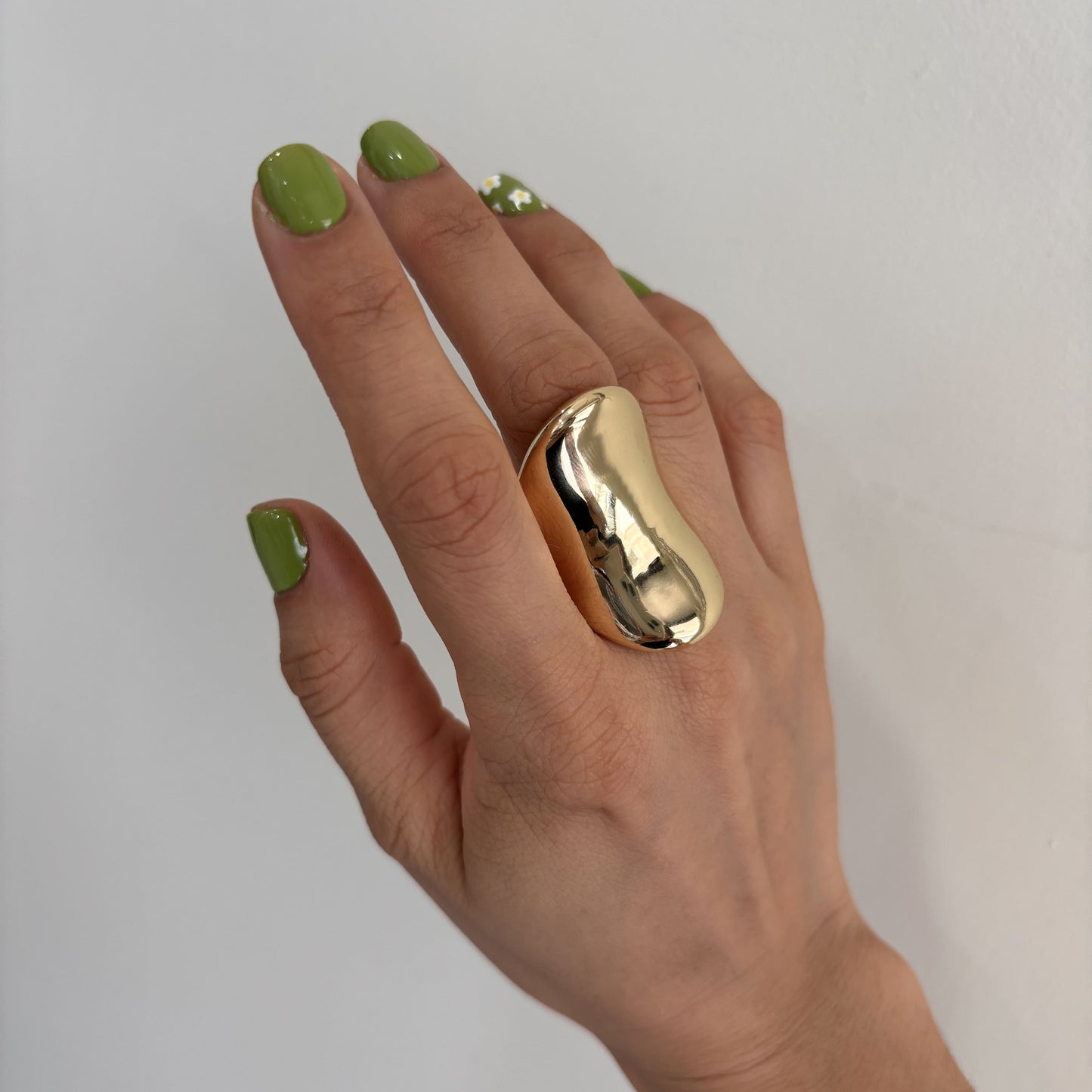 Anillo ajustable chunky liso alto bold chapa de oro