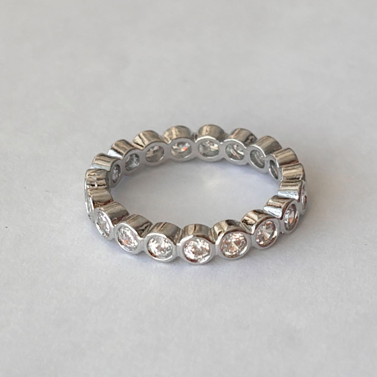 Anillo churumbela plateada circulos