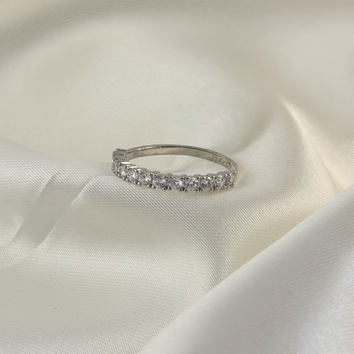 Anillo media churumbela plateada chapa de oro
