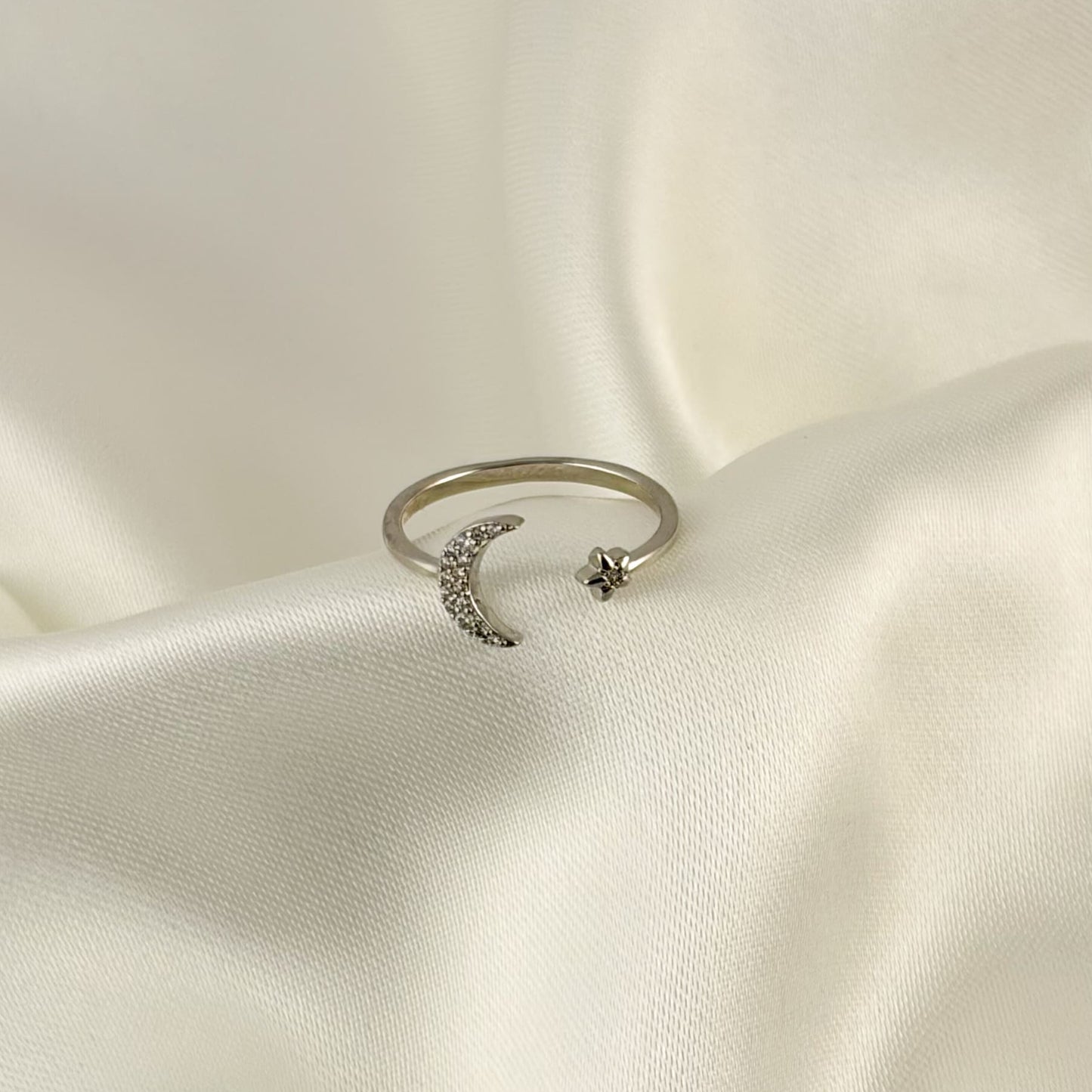Anillo plateado luna ajustable zirconias chapa de oro