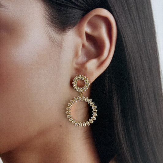 Aretes dorados circulos zirconias chapa de oro