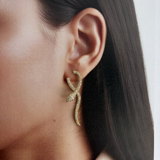 Aretes serpiente zirconias chapa de oro