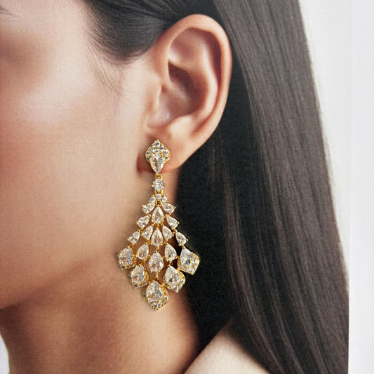 Aretes largos dorados zirconias tipo candil chapa de oro