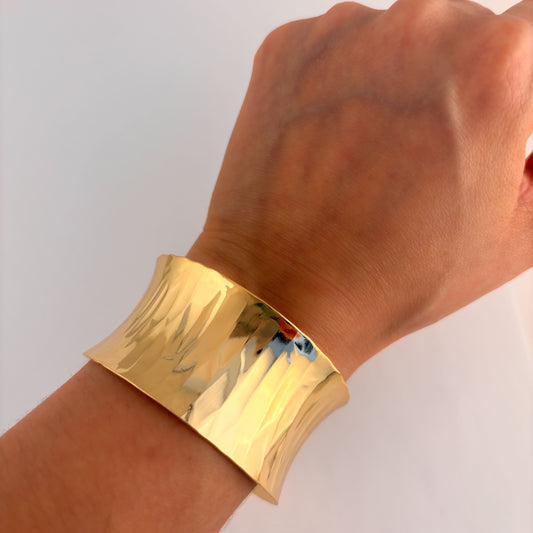Brazalete grueso cóncavo chapa de oro