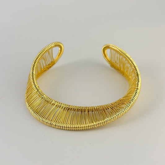 Brazalete grueso tejido chapa de oro