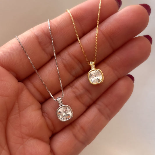 Collar dije zirconia cuadro baño de oro premium