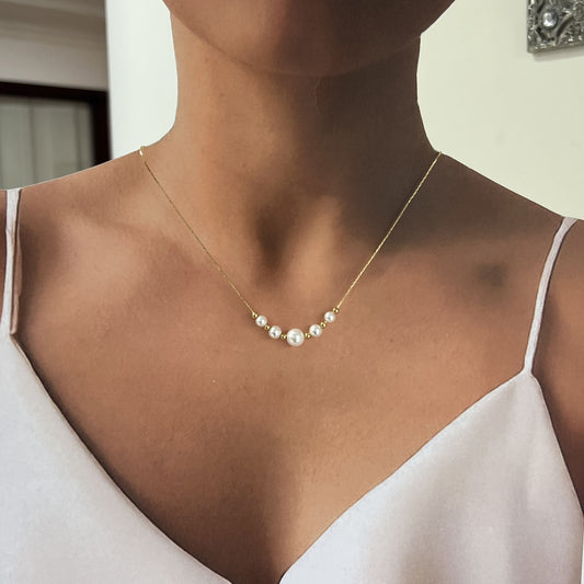 Collar 5 perlas bolitas chapa de oro
