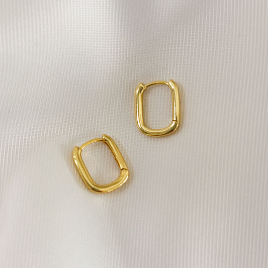 Huggies rectangulares chapa de oro