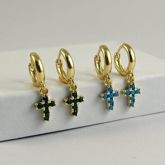 Huggies cruz colgante chapa de oro