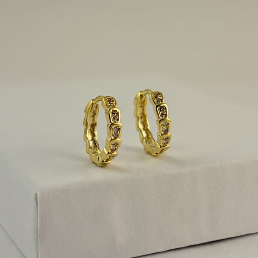 Huggies chapa de oro zirconias tipo serpiente
